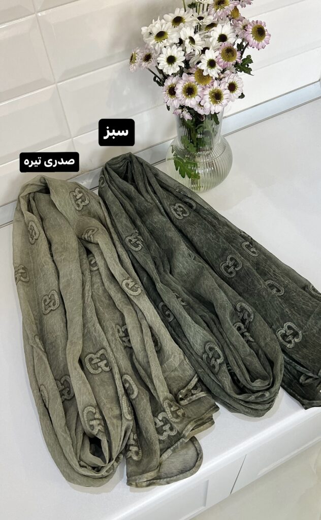 فروشگاه شال و روسری پینیکا