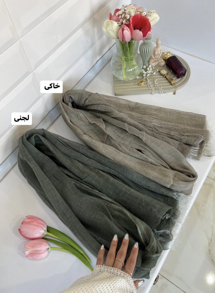 فروشگاه شال و روسری پینیکا