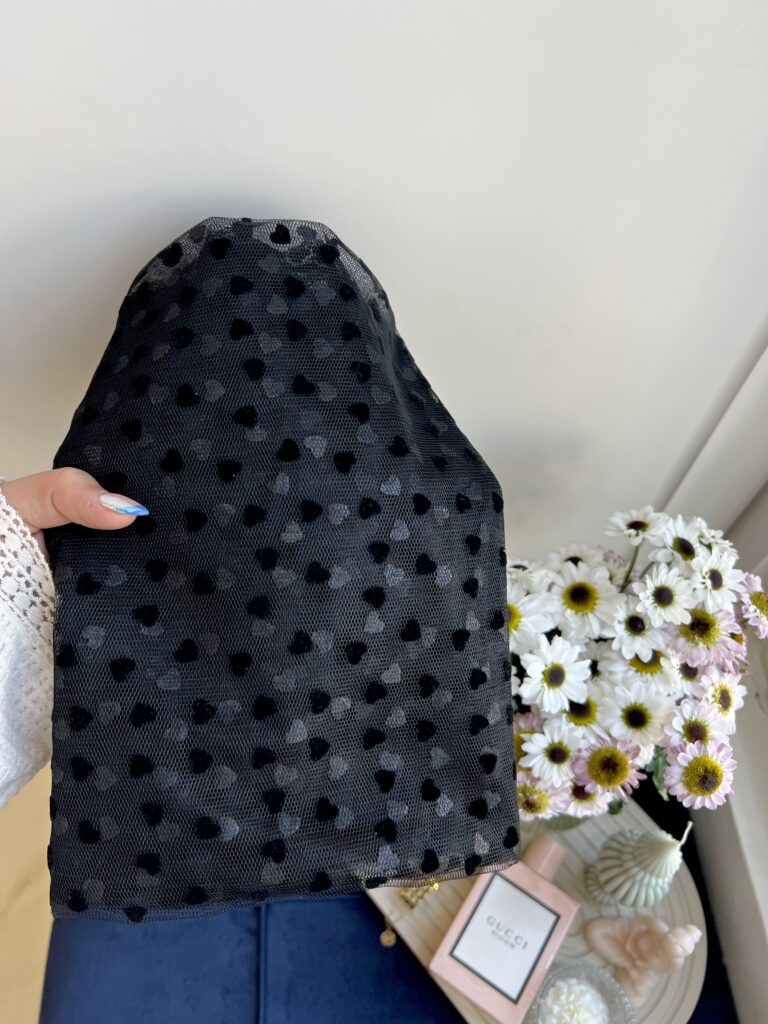 فروشگاه شال و روسری پینیکا