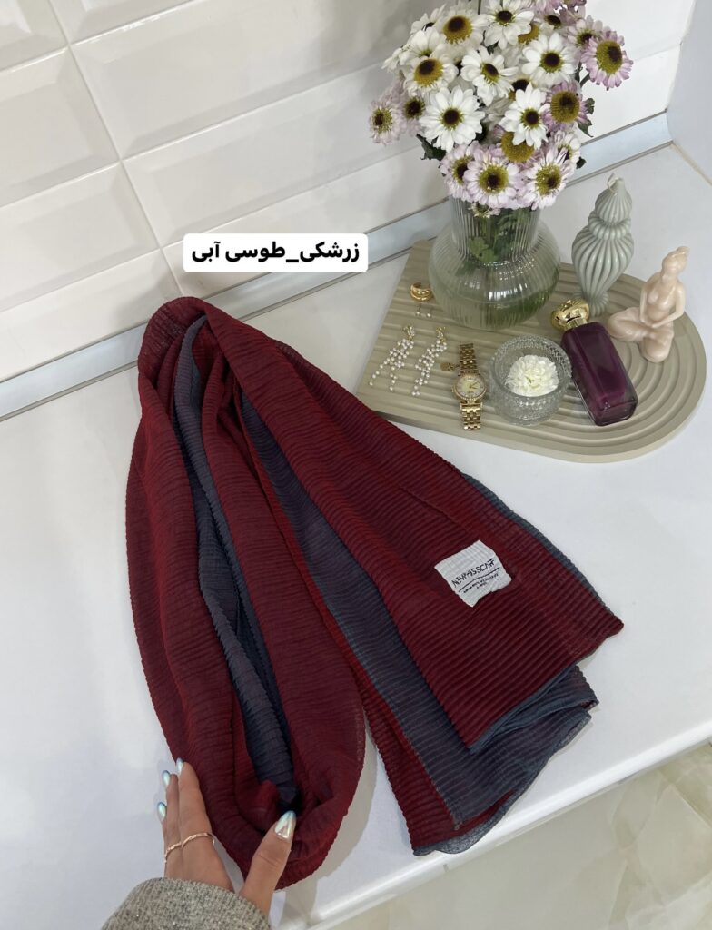 فروشگاه شال و روسری پینیکا
