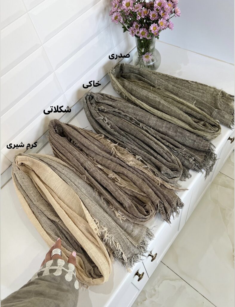 فروشگاه شال و روسری پینیکا