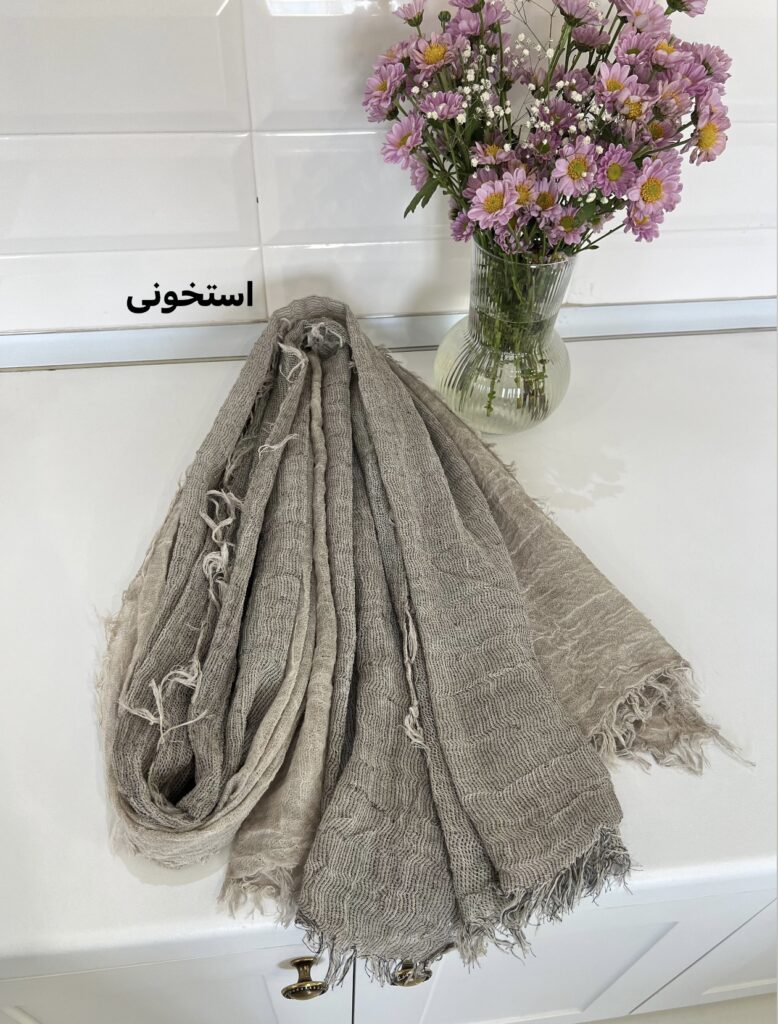 فروشگاه شال و روسری پینیکا