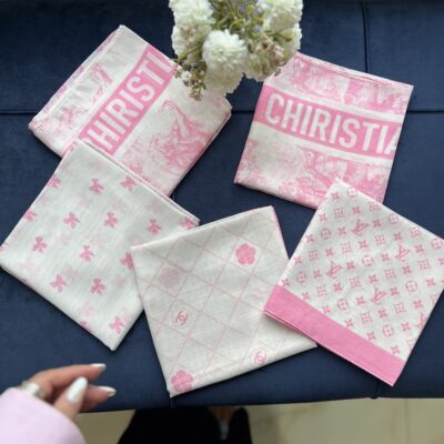 اسکارف pink 🎀