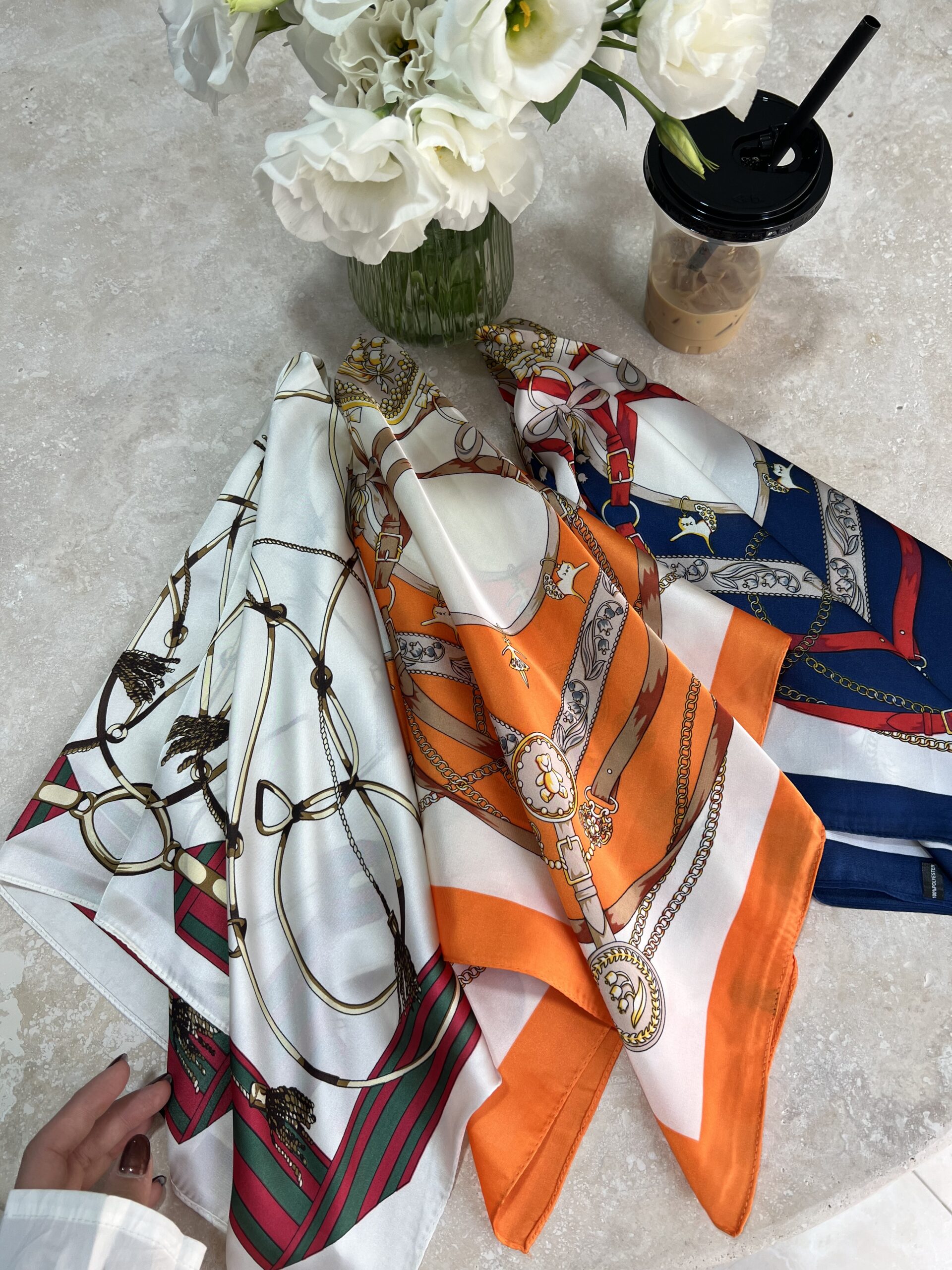 09830C6C-6C63-4C13-B58D-617515FF3DB9