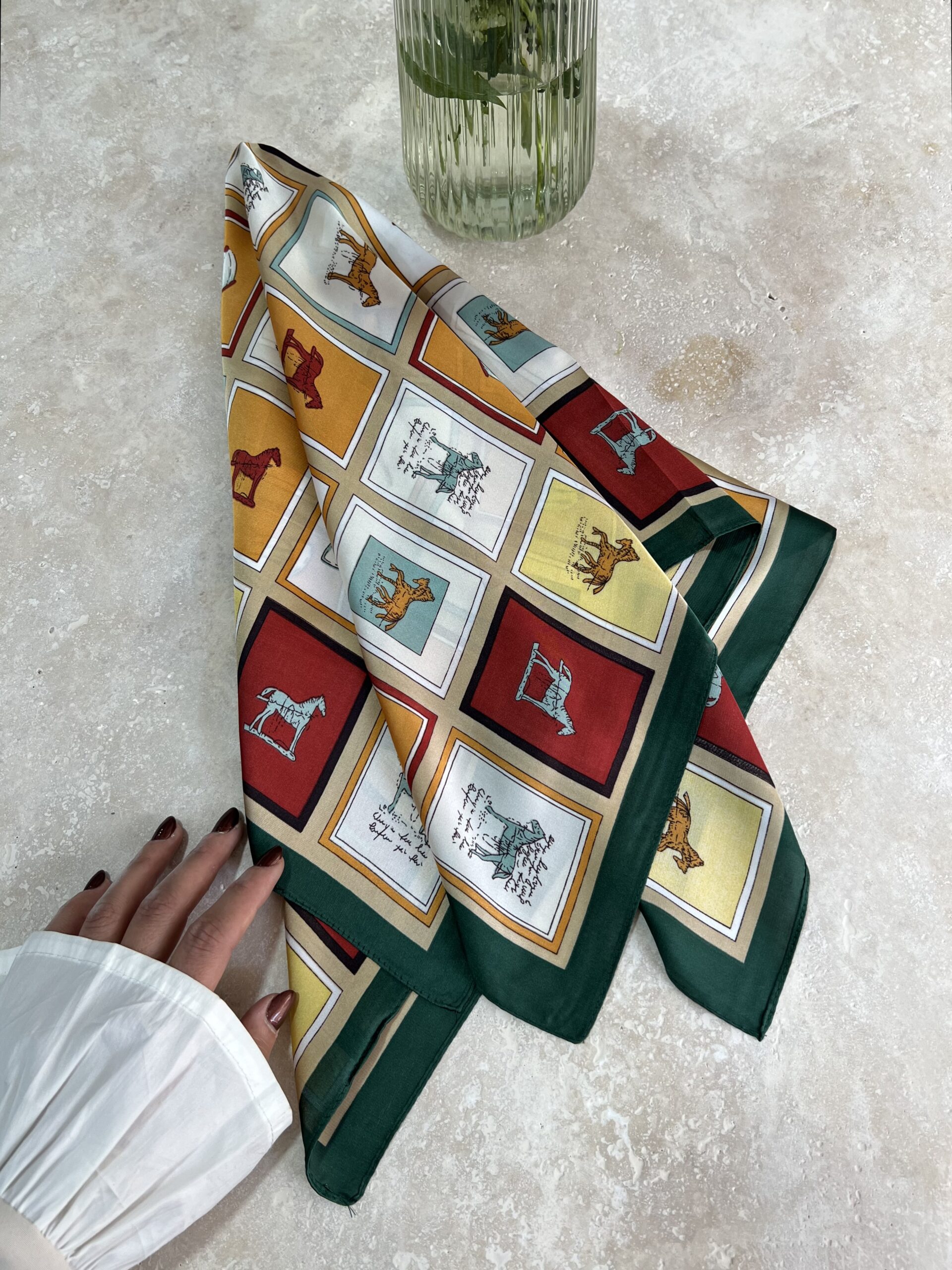 B8683711-D693-42A3-B2CB-B41FAE1581C0