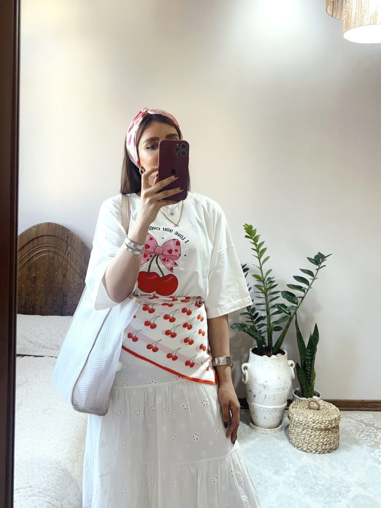 فروشگاه شال و روسری پینیکا